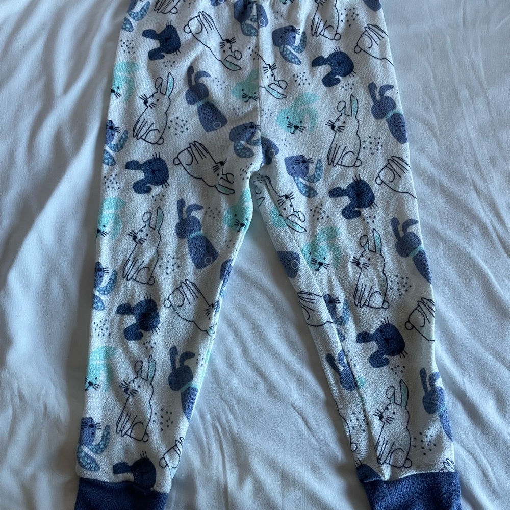 Rae Dunn Navy and White Snuggle Bunny Pajama Set - Picture 4 of 4
